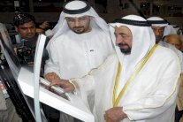 حاكم الشارقة: أسعى لمحو الجهل والتعصب والجريمة من خلال الكتاب