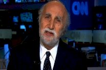 فؤاد عجمي الذي استهدفه الممانعون وما اكترث