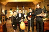 أمسية فنية تألق فيها تناغم المعزوفات التراثية العراقي