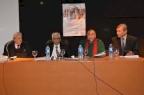 الرواية السعودية تشق طريقها في غياب النقد