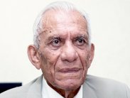 وفاة عبد الواحد تثيرانقساما في الوسط الثقافي العراقي