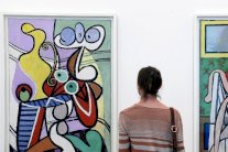 اتهام كهربائي بسرقة 271 عملاً لبيكاسو