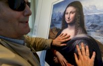 متحف اسباني يمكن المكفوفين فهم اللوحات باللمس