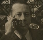 إي. إي. كمنغز: اربع قصائد