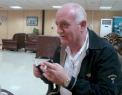 نهيد درجاني: كم جميل أن أكون شاعرًا راحلًا