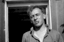  بْلَز سندرار: ستُّ قصائد مطّاطيّة