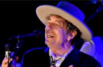 بوب ديلان: واحد منا يجب ان يعرف (عاجلا أم آجلا)