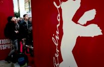 معاناة اللاجئين تسيطر على مهرجان برلين السينمائي في دورته الستين