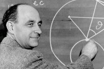 تعرف إلى آخر رجل كان يعرف كل شيء