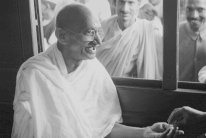 ما لم تكن تعرفه عن مهاتما غاندي...