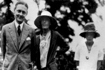 العالم منشطرًا: عام 1922 بعيون 4 كتّاب