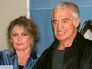 فرنسا تودّع بلموندو بتكريم وطني الخميس وبمراسم التشييع الجمعة