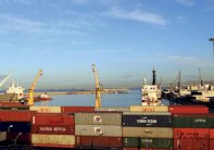 الإمارات أولى الدول المستوردة للسلع السعودية غير البترولية