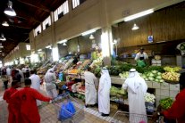 الكويت تحذر مواطنيها من عدم امكانية استمرار نموذج