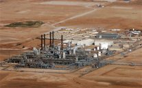 إحتياطات الجزائر من النفط تكفي لمدة 50 عاماً