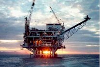 خبراء عرب: الولايات المتحدة لن تتخلى عن النفط العربي بسهولة