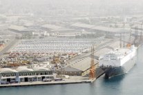 الصادرات النفطية الخليجية تتأثر سلباً مع تباطؤ الاقتصادي الصيني