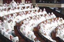 برلمان المغرب يصادق على مشروع موازنة 2014