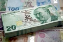 الليرة التركية عند أقل سعر في 3 أشهر