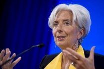 لاغارد تحذر من عزل أفريقيا بسبب أيبولا