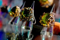 أسبوع دبي الدولي للمجوهرات يبشّر بازدهار مبيعات تجار التجزئة 