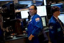 النفط يفتتح جلسة التداول على انخفاض كبير في نيويورك 