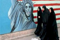 انتقادات شديدة للحكومة الإيرانية بسبب خطة لتوزيع معونات غذائية