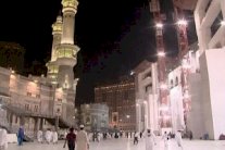 السعودية تطلق مشروع ترجمة خطب الجمعة للمصلين في المسجد الحرام