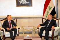 برلمان العراق يتصدى لاستبعاد مرشحين عن الانتخابات 