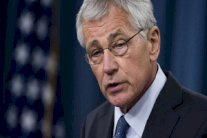 هيغل يتهم روسيا بمواصلة تعزيز قواتها على الحدود مع أوكرانيا