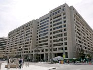 أوكرانيا والدول الناشئة تهدد نمو الاقتصاد العالمي