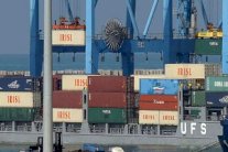 إيران تعرض تصدير الغاز والسيارات والصلب للكويت