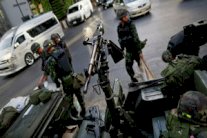 ماليزيا لمواطنيها: أجلوا سفركم إلى تايلاند حاليًا