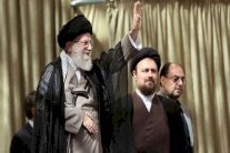 خامنئي: لنا الفصل في سياسات الإقليم!