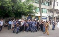 قوات الأمن تغلق بنوك تابعة لحماس في قطاع غزة 