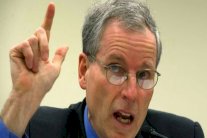 فورد يطلق النار على سياسة أوباما 