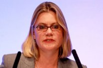 الحكومة البريطانية توفد فريقًا إنسانيًا إلى العراق