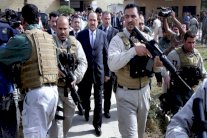 الجلبي ونجم الأكثر حظوظًا لخلافة المالكي والقرار في البرلمان