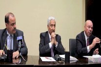 النسور: لا خوف على الأردن!