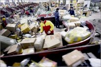 ارتفاع أعمال البريد السريع 50% في الصين