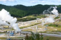 المكسيك واليابان توقعان عدة اتفاقيات فى مجالات الطاقة والصحة والتعليم