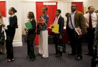 ارتفاع البطالة في أميركا إلى 6.2 بالمائة في شهر يوليو