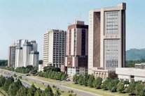 الأزمة السياسية في باكستان تكبد الاقتصاد 800 مليار روبية