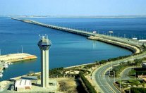 كلفة الجسر الجديد بين البحرين والسعودية تبلغ خمسة مليارات دولار