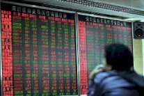 السوق المالية الصينية تطرح للتداول 13 مليار يوان من الأسهم المقفلة