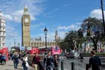 واشنطن تدعو أوروبا لعمل المزيد لزيادة النمو