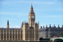 باكستان وبريطانيا توقعان مذكرة تعاون في مجال الضرائب