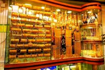 دبي ممرّ 40 بالمئة من تجارة الذهب العالمية