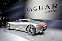  جاغوار توفر 1300 وظيفة في بريطانيا