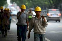 نمو الاقتصاد الصيني يتراجع إلى أقل من 7 %